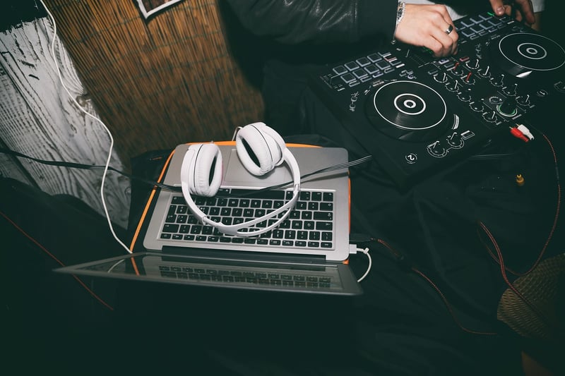 DJ Services